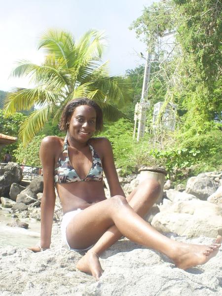 * Yv&eacute;nia aka Nianya *